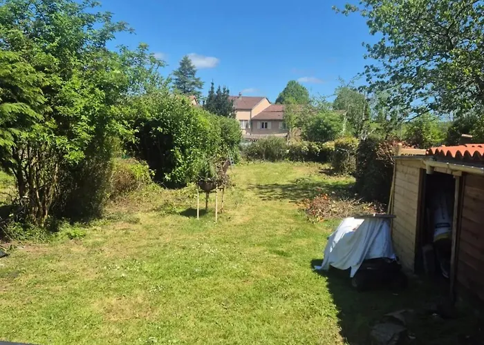 Дом отдыха Maison Charmante A Avec Vue Sur La Montagne Prat-Bonrepaux