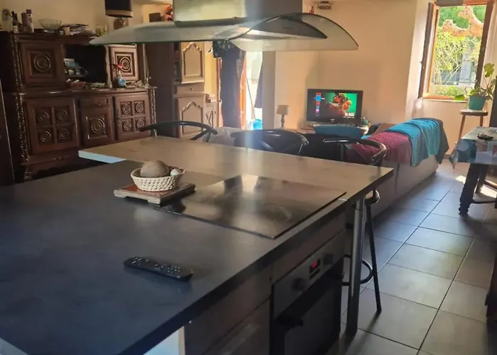 Дом отдыха Maison Charmante A Avec Vue Sur La Montagne