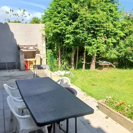 Maison Charmante A Avec Vue Sur La Montagne Ferienhaus Prat-Bonrepaux