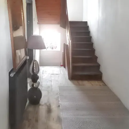 Maison Charmante A Avec Vue Sur La Montagne Feriehus