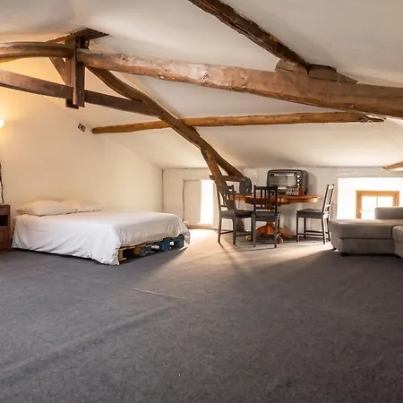 Maison Charmante A Avec Vue Sur La Montagne Ferienhaus Prat-Bonrepaux