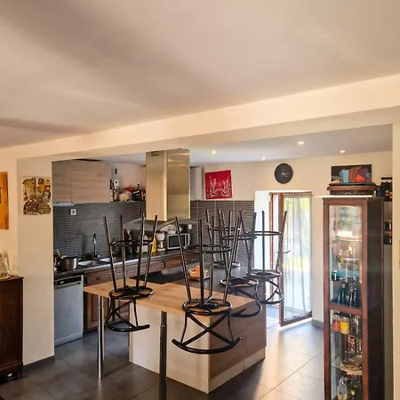 Maison Charmante A Avec Vue Sur La Montagne Ferienhaus