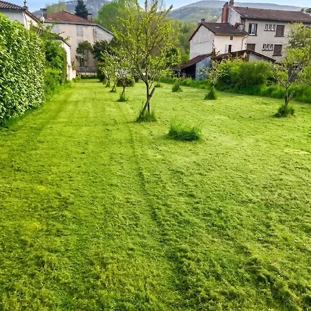 Ferienhaus Maison Charmante A Avec Vue Sur La Montagne Prat-Bonrepaux