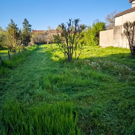 Ferienhaus Maison Charmante A Avec Vue Sur La Montagne Prat-Bonrepaux